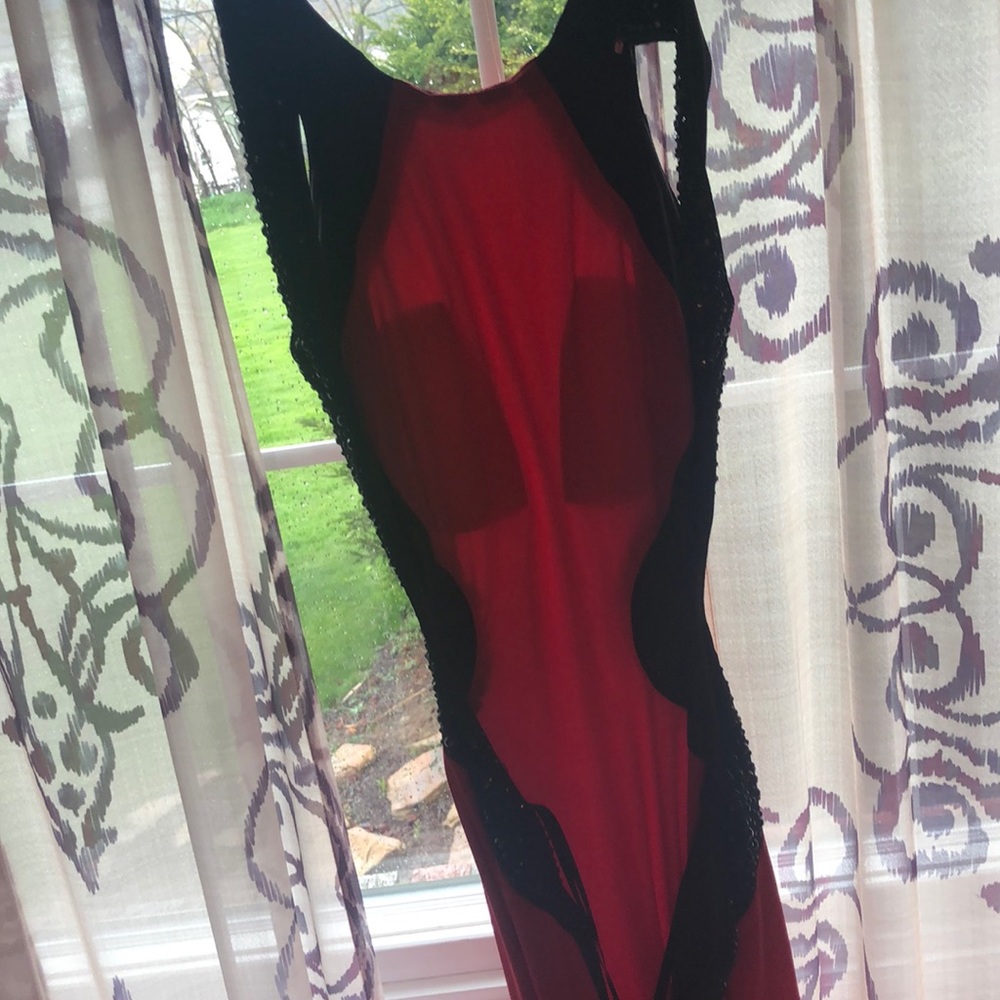 Gown Red & Black rhinestone evening formal dress - Picture 3 of 14